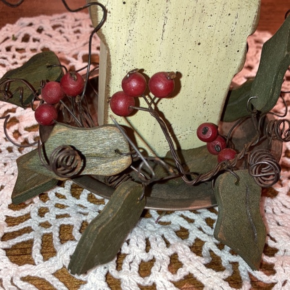 Wooden Candle Metal Base Holly Berry Leaves On Wire Decor - Picture 4 of 4